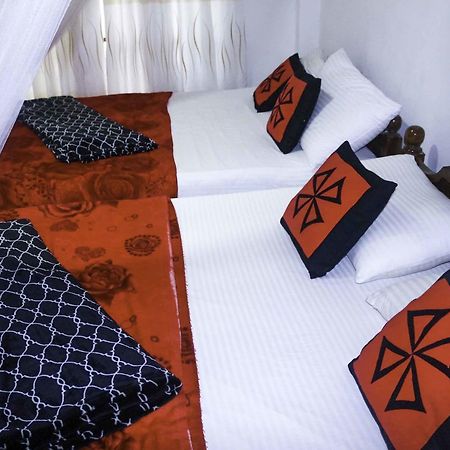 Yoho Chamith Homestay Ella Bagian luar foto