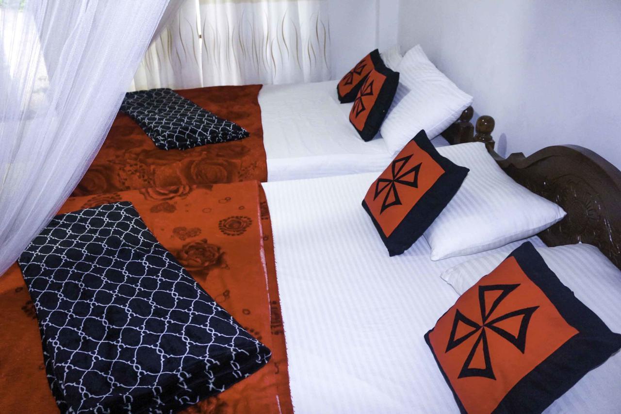 Yoho Chamith Homestay Ella Bagian luar foto
