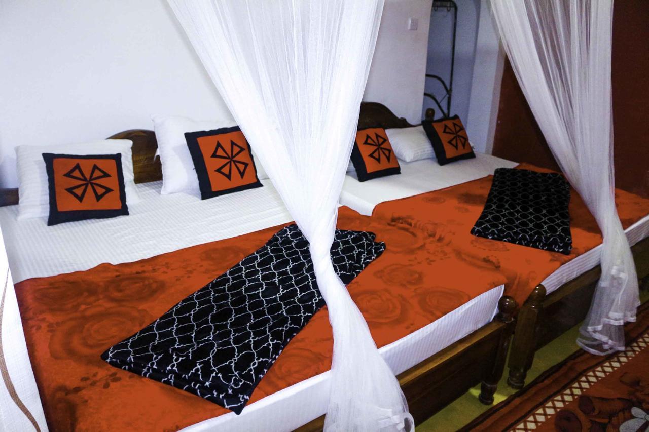 Yoho Chamith Homestay Ella Bagian luar foto